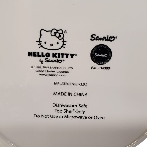 Vintage Sanrio Hello Kitty Santas Treats Plate Santa Cookie Plate 2014 - Picture 5 of 7